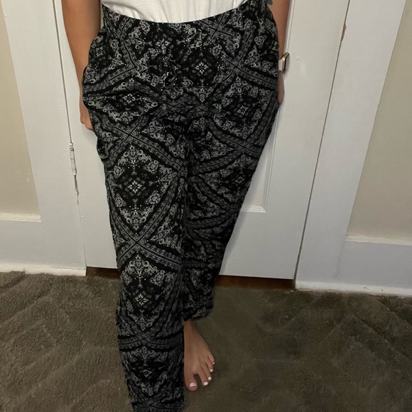 Banana Republic Pants - Picture 2 of 2